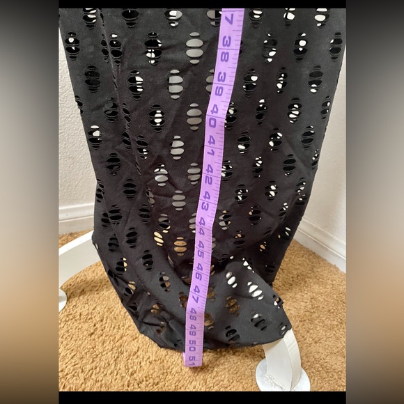 Fashion Nova Black Maxi - Black, Sleeveless, Maxi with Cutouts. Size 2X - Picture 5 of 5